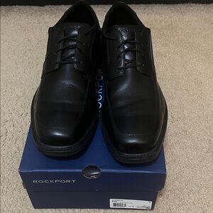 Rockport Black Apron Toe Shoes